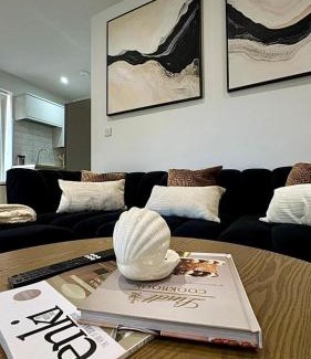 Lansbury Apartment | Sturry Street Apartments