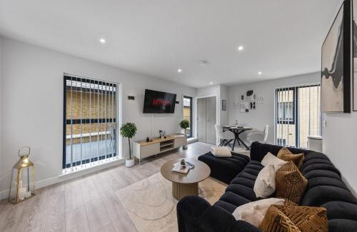 Lansbury Apartment | Sturry Street Apartments