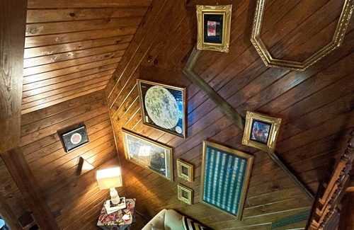 Springville House | Style and comfort in nature’s year-round paradise