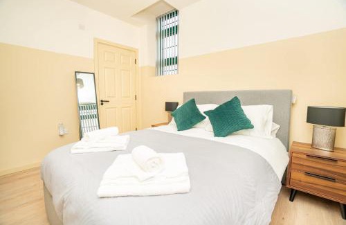Newark Apartment | Stylish 1 Bed Apartment in Central Newark