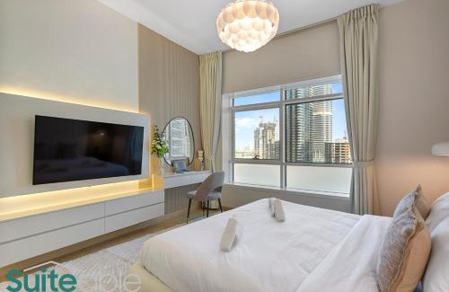 Jumeirah Lake Towers Apartment | Stylish 1 Bedroom near metro station in JLT