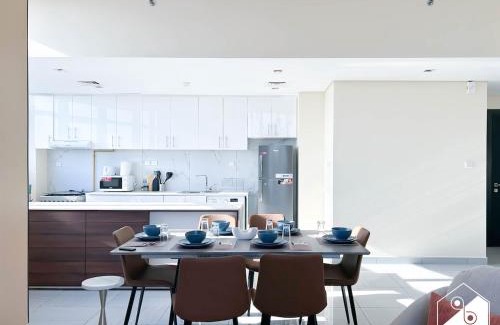 Jumeirah Village Apartment | Stylish 1BR with Balcony City Views O2 Tower, JVC