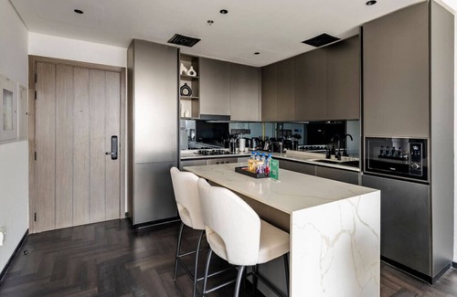 Jadaf Apartment | Stylish 1BR with Dubai Skyline & Burj Khalifa View