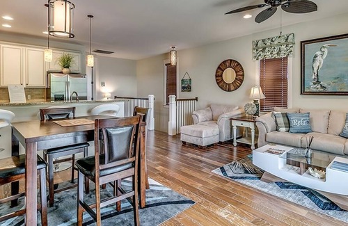 Windy Hill Villa | Stylish 2 Bdrm Villa in Salt Creek Perfect Getaway