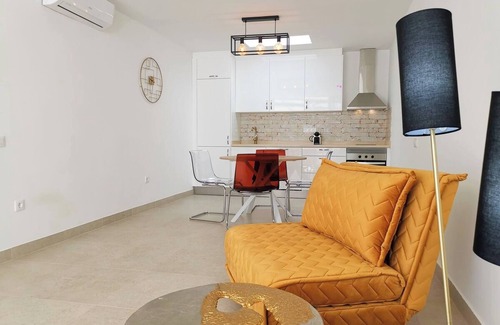 Playa del Ingles Ski Chalet | Stylish 2 Bed Bungalow By Pride Holiday Rentals