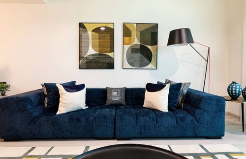 Trade Center Apartment | Stylish 2BR close to Dubai Future Museum & DIFC