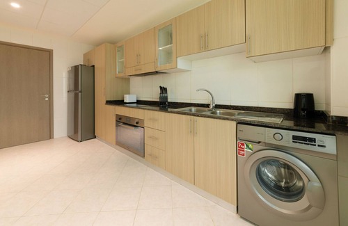 Trade Center Apartment | Stylish 2BR close to Dubai Future Museum & DIFC