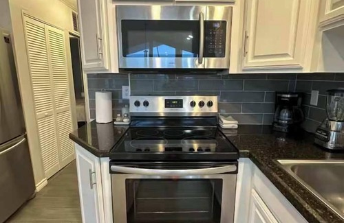 Port Isabel House | Stylish 2BR Resort Home w Patio near the Bay