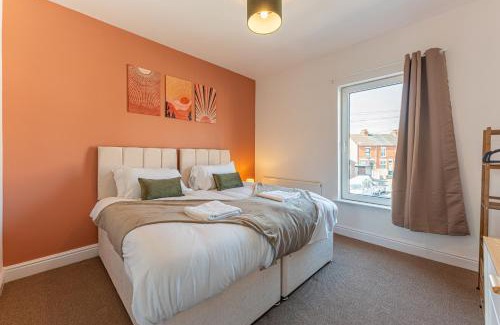 Coventry House | Stylish 3-Bed House near NEC HS2 and BHX Airport