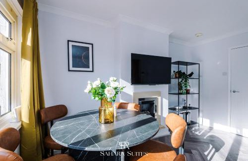 Liverpool House | Stylish 3BED - Liverpool Centre - Parking - Sleep 5
