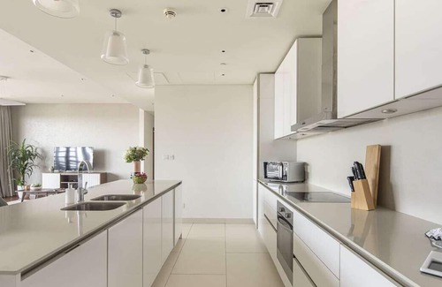 Al Wasl Apartment | Stylish 3BR Apartment In City Walk!