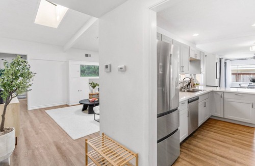 Downtown House | Stylish 3BR Coastal Getaway