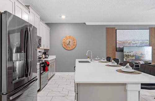 Kissimmee Villa | Stylish 4BR home Near Disney with Themed Rooms