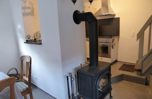 Nothen Other | stylish and cozy living in Tudor style house right in the historic Ziehbrunnen