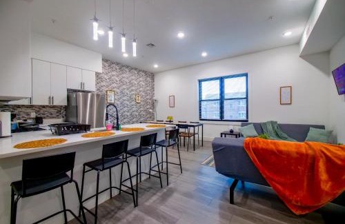 Constable Hook Apartment | Stylish and Modern 2 - Bedroom apt minutes from NYC!