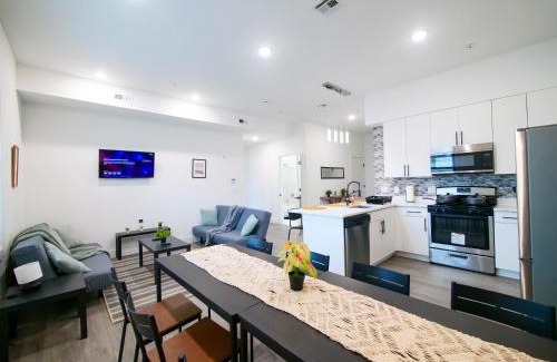 Constable Hook Apartment | Stylish and Modern 2 - Bedroom apt minutes from NYC!