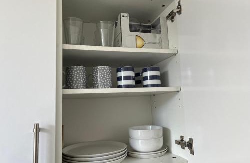 Kettering Apartment | Stylish and Spacious Wi-Fi Smart TV Tea and coffee