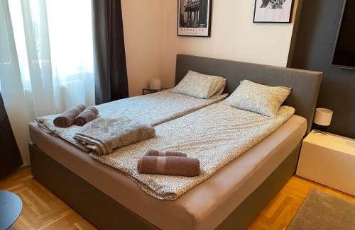Ujlipotvaros Apartment | Stylish Apartment by the Vígszínház Theater