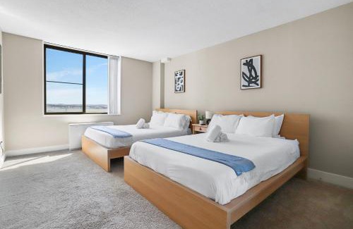 Crystal City Apartment | Stylish Apt in Crystal City