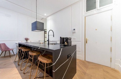 Embajadores Apartment | Stylish & centric- 2Bd 2Bth- Magdalena
