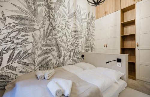Corvin negyed Apartment | Stylish City Escape