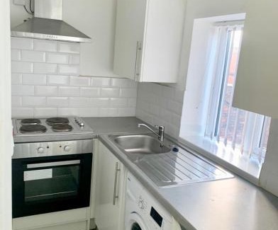 Ashton-under-Lyne Apartment | Stylish City Getaway Apartment