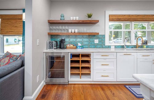 Durham House | Stylish Durham Retreat - Walkable, Sleeps 6