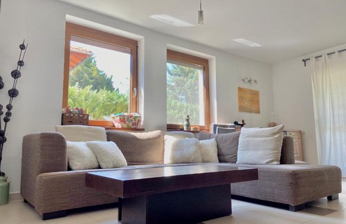 Fonyod House | Stylish family holiday close to the beach