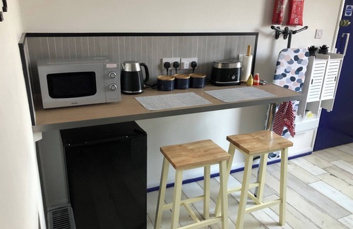 Chesterfield Apartment | Stylish flat in Chesterfield near Peak District