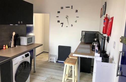 Chesterfield Apartment | Stylish Flat in the Peak District