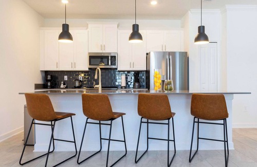 Kissimmee House | Stylish & Fun Retreat, Pool, Themed Rooms