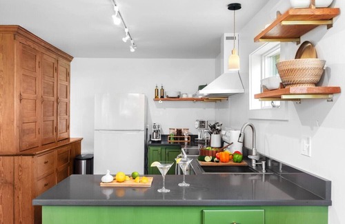 Bovina Center House | Stylish Historic Home – Timeless Charm with Modern Touches