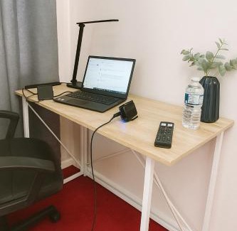 Wrotham Apartment | Stylish Home Away From Home in Kent with Easy Access to London!