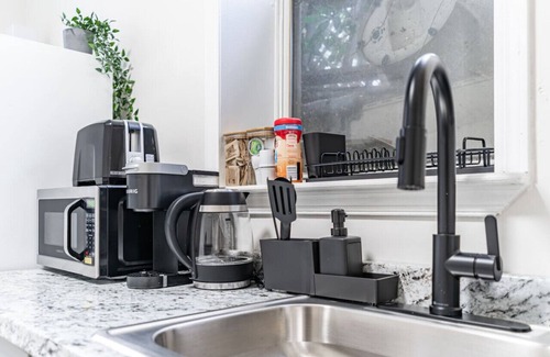 Hackensack River Waterfront Apartment | Stylish Jersey City Stay –Perfect for NYC Trips!