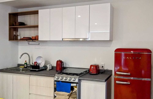Providencia Apartment | Stylish loft at new upscale tower in Providencia