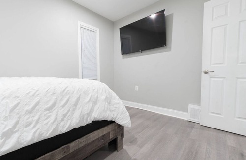 Detroit House | Stylish luxury 3 bedroom home 10 min. From downtown