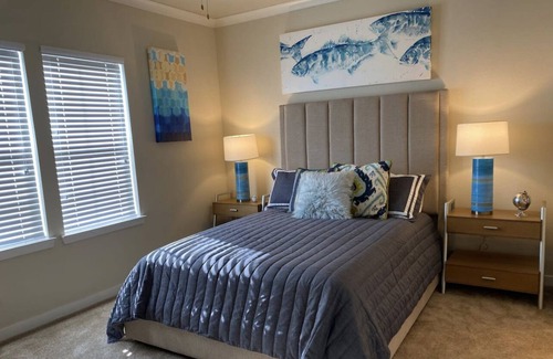 Deerwood Apartment | Stylish Mediterranean Riviera Get Away