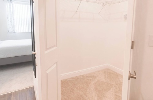 Kissimmee Apartment | Stylish, Modern 2 Bed/2 Bath Apartment in Kissimmee, Florida! Sleeps up to 6!