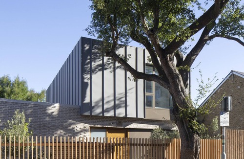 Wandsworth House | Stylish Modern London House. Extremely Private and Safe.