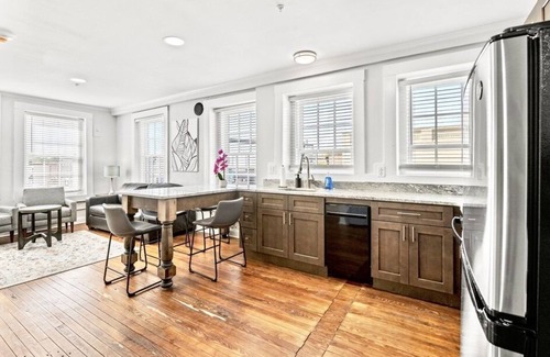 Conway Apartment | Stylish & Modern Private Retreat by Main Street!
