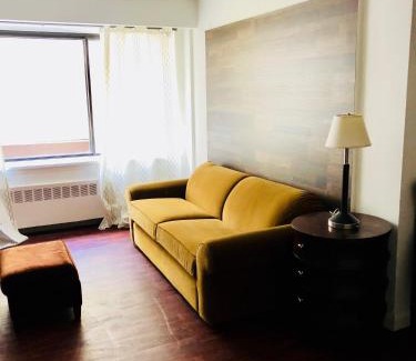 Downtown Montreal Apartment | Stylish Montreal Apartment: Comfortable Stay in the Golden Square Mile