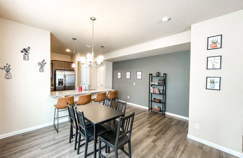 Central Colorado Springs House | ★Stylish new home close to downtown★