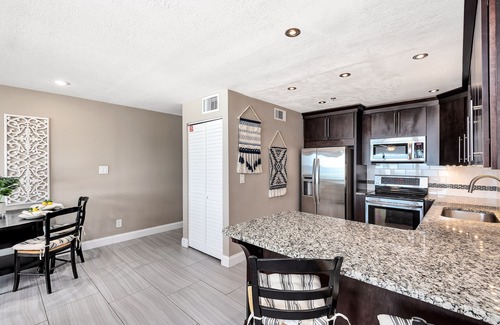Seagrove Beach Condo | Stylish oceanfront condo w/pool access, private W/D, ocean views, & central AC
