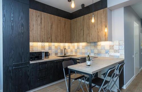 Obolon' Apartment | Stylish panoramic apartments. Smartplaza. Metro Minskaya