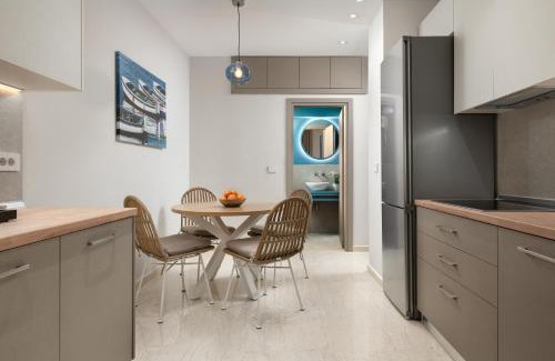 Rhodes Apartment | Stylish Rhodes Apartment with Prime Location - L & C City Escape