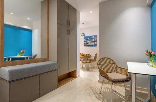 Rhodes Apartment | Stylish Rhodes Apartment with Prime Location - L & C City Escape