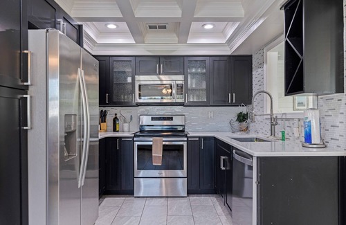 St. Petersburg - Clearwater House | Stylish St Pete Vacation Home w/Private Pool!