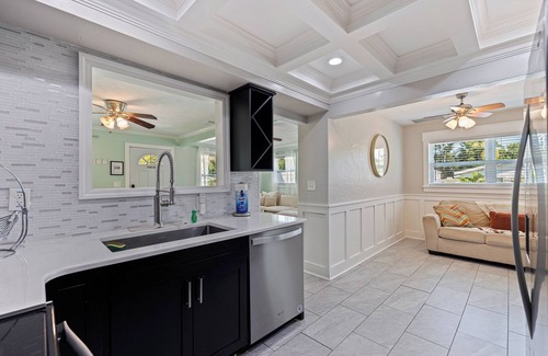 St. Petersburg - Clearwater House | Stylish St Pete Vacation Home w/Private Pool!