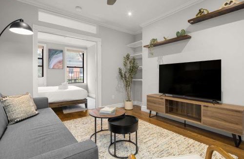Ukrainian Village Apartment | Stylish Stay in Trendy East Village