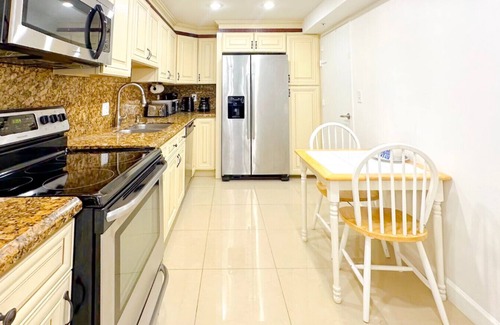 Hollywood South Central Beach Condo | Stylish Stay Sea Glimpse